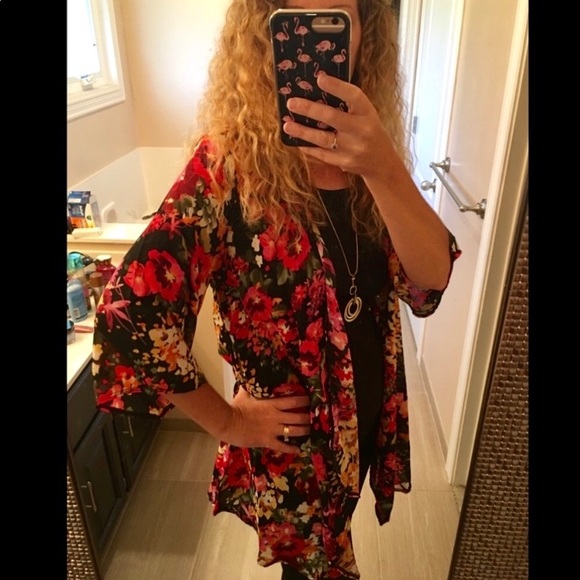 Multi Color Kimono Blouse - Picture 6 of 7